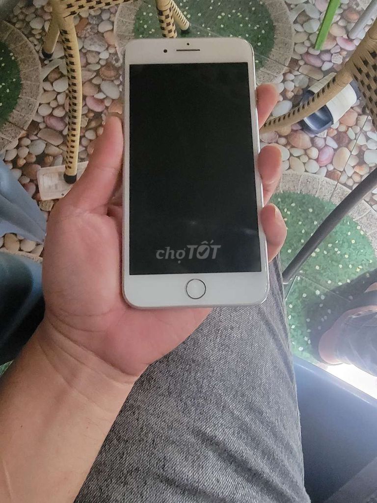 IPhone 8 Plus trắng 64gb quốc tế