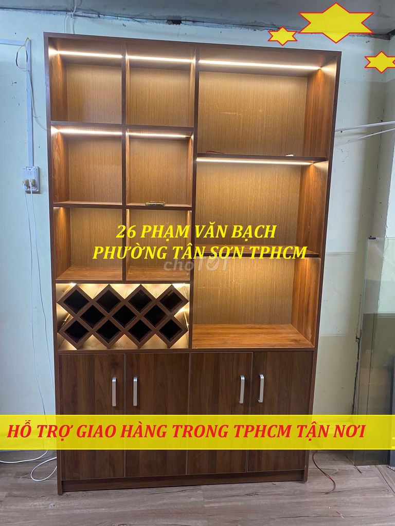 XẢ KỆ TỦ TRƯNG BÀY / TRANG TRÍ VÁCH PHÒNG KHÁCH. Mua bán Tủ, kệ gia đình tại Quận Tân Bình Tp Hồ Chí Minh được đăng bởi CỬA HÀNG NỘI THẤT VĂN PHÒNG VÀ TỦ KỆ TPHCM hình 1