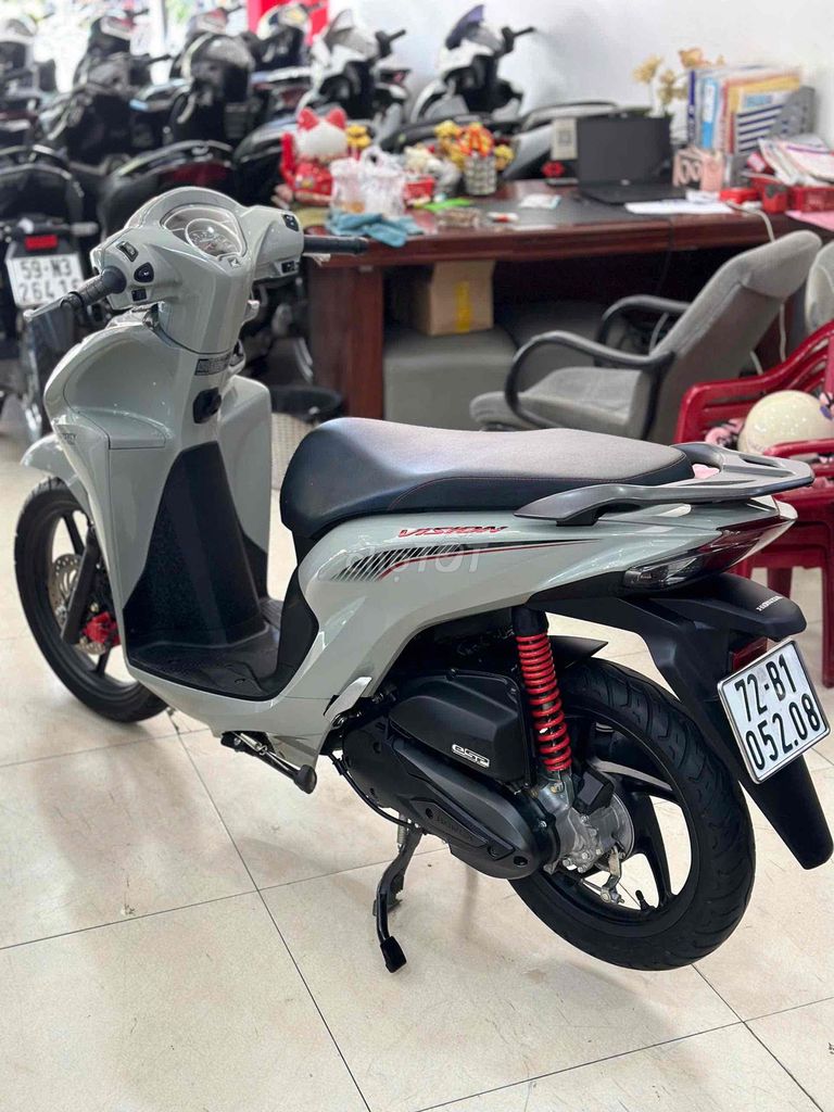 Honda Viosn 2024.BS72.PBĐB chính chủ.odd 8000km. Mua bán Xe máy tại Quận 6 Tp Hồ Chí Minh được đăng bởi Cửa Hàng Xe Máy Hoà Bùi hình 5