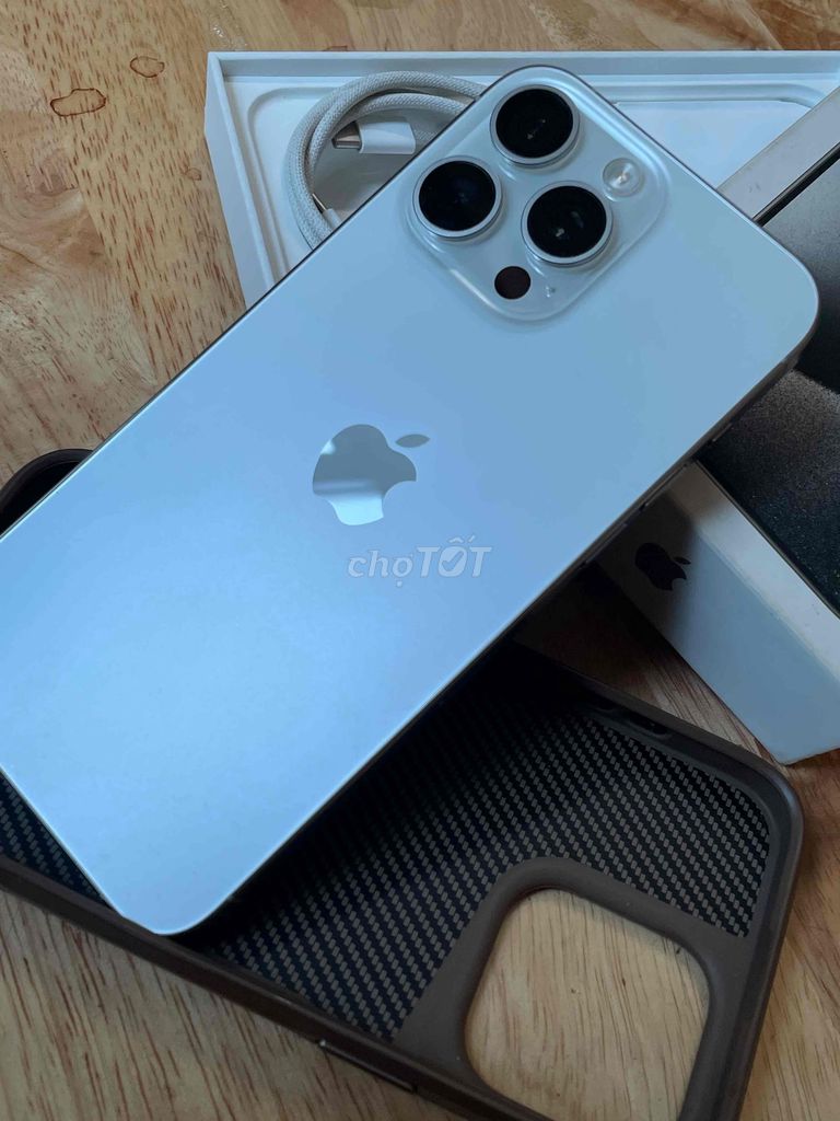 Apple iPhone 15 Pro Max 256GB Trắng VN/A. Mua bán Điện thoại tại Quận Đống Đa Hà Nội được đăng bởi Ngọc Minh hình 1