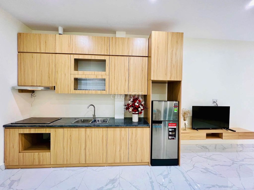 Phòng trọ 8tr Đống Đa, có nội thất, thang máy