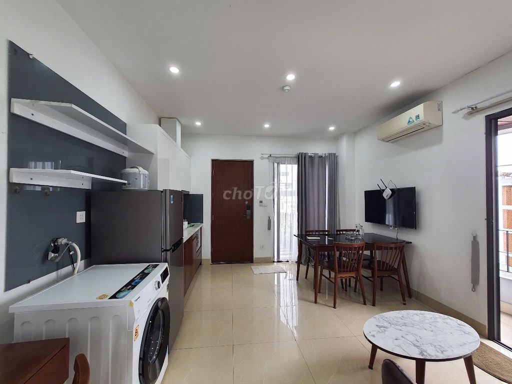 1-комнатная квартира, 50м², широкий балкон, 4 этаж, вид на море