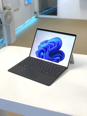 Surface Pro 8 Chính Hãng_Office Bản Quyền_2IN1