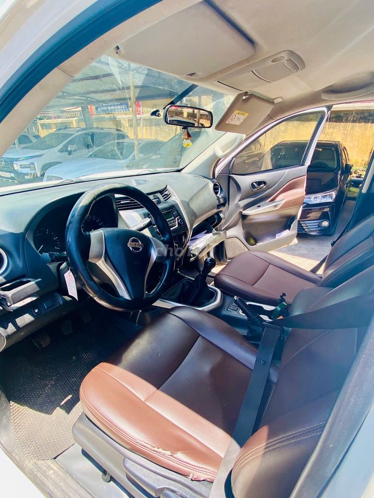 Nissan Navara 2015  - 0 km. Mua bán Ô tô tại Quận Đống Đa Hà Nội được đăng bởi TRẦN THỊ LÊ DUYÊN hình 4