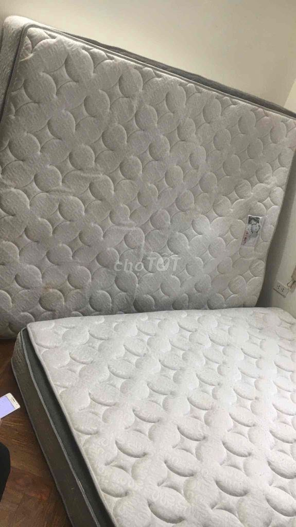 Đệm lò xo Amando Lucio Trắng 1m8x2m. Mua bán Giường, chăn ga gối nệm tại Huyện Hoài Đức Hà Nội được đăng bởi Tú Anh hình 1