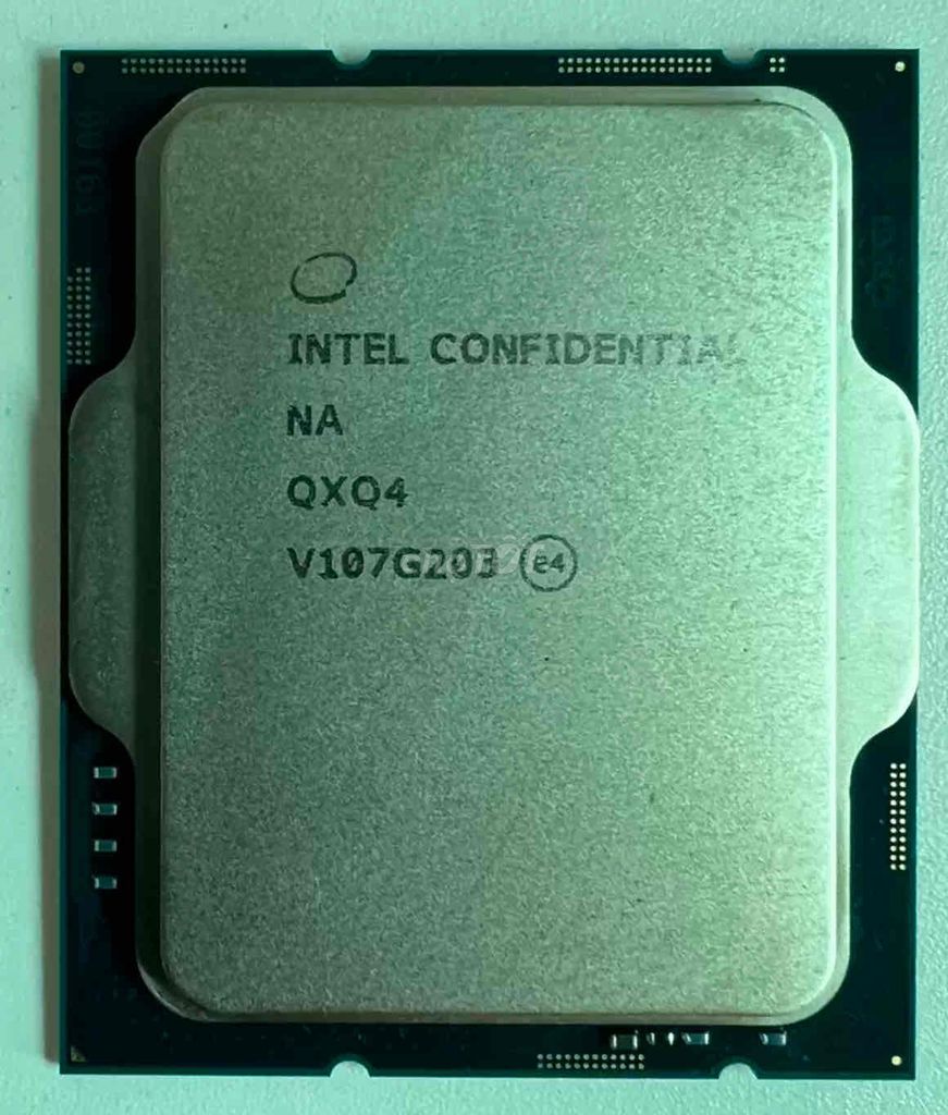 CPU QXQ4 ( I7 12700 ES )