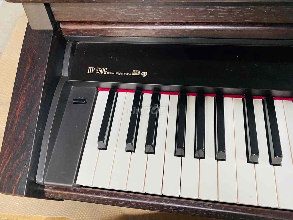 piano rolan Hp550G zin bao ship