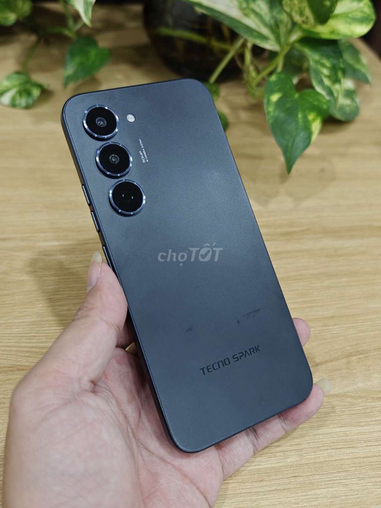 Tecno Spark 40 Pro 8/128GB . Mua bán Điện thoại tại Quận Hoàng Mai Hà Nội được đăng bởi Nguyễn Ngọc Huy hình 1