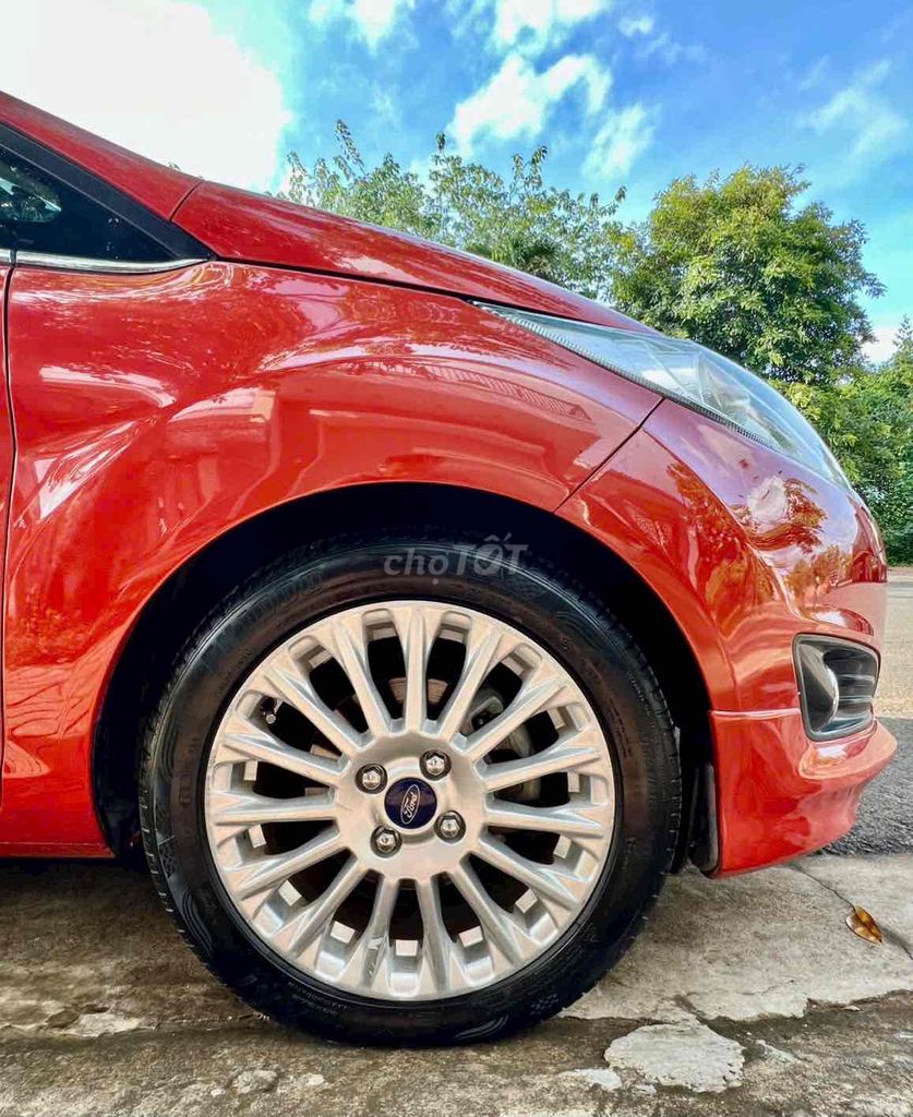Ford Fiesta 2014 1.0 AT Sport cần bán or giao lưu. Mua bán Ô tô tại Thành phố Buôn Ma Thuột Đắk Lắk được đăng bởi Hải Quân hình 5