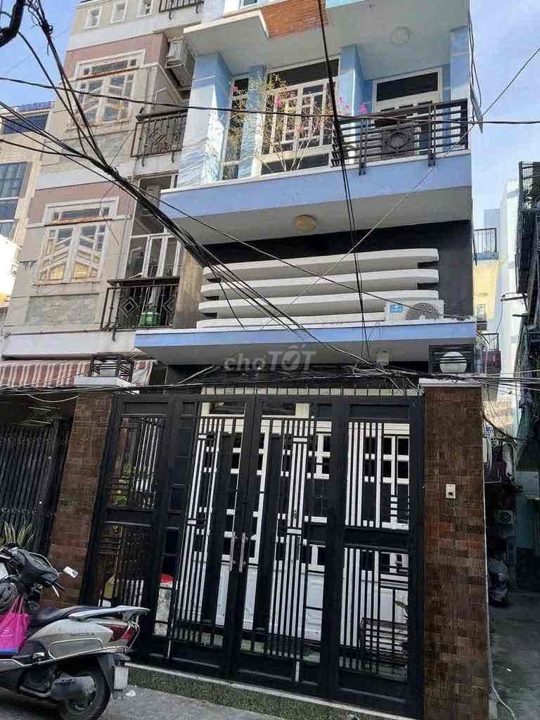 Аренда · 4 комн. · 64 м² · Quận 1, ул. Đường Trần Khắc Chân