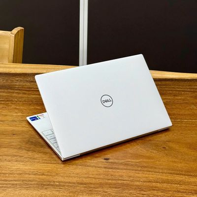 DELL XPS 9310.I7 1185G7, RAM 32G-13.4IN 4K CẢM ỨNG. Mua bán Laptop tại Thành phố Thủ Dầu Một Bình Dương được đăng bởi Hùng