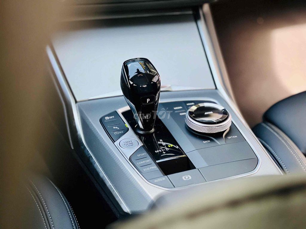 BMW 320i Sport Line Model 2022 siêu lướt 23.000km. Mua bán Ô tô tại Quận 8 Tp Hồ Chí Minh được đăng bởi Hồng Phúc hình 4