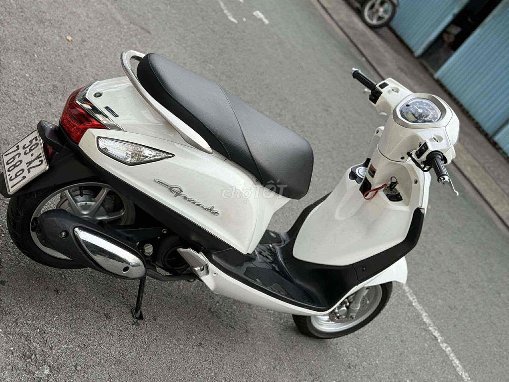 grande chính chủ xe đẹp. Mua bán Xe máy tại Quận Tân Bình Tp Hồ Chí Minh được đăng bởi phát hình 5