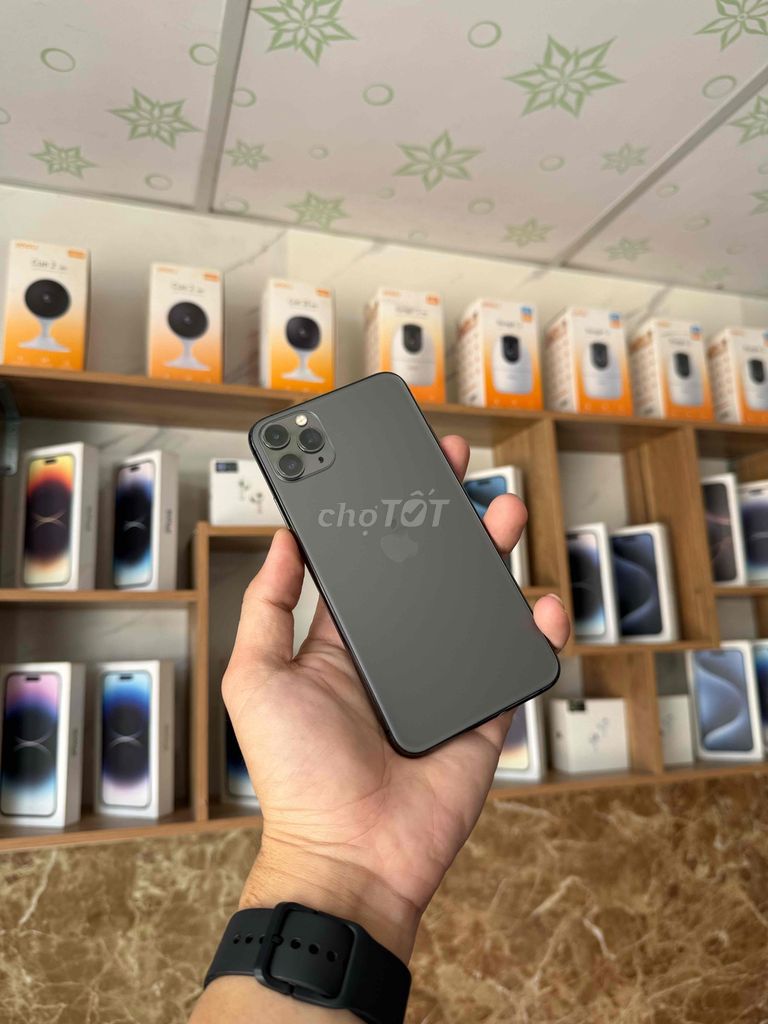 Iphone 11 pro max 64gb Qte Zin Full chức năng P100. Mua bán Điện thoại tại Quận Ninh Kiều Cần Thơ được đăng bởi PHỤNG PRO MOBILE CAN THO hình 1