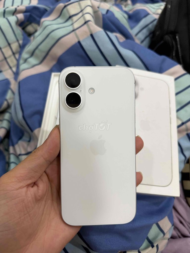 Apple iPhone 17 512GB Trắng 100% pin. Mua bán Điện thoại tại Quận Hoàng Mai Hà Nội được đăng bởi Ngọc Sơn hình 1