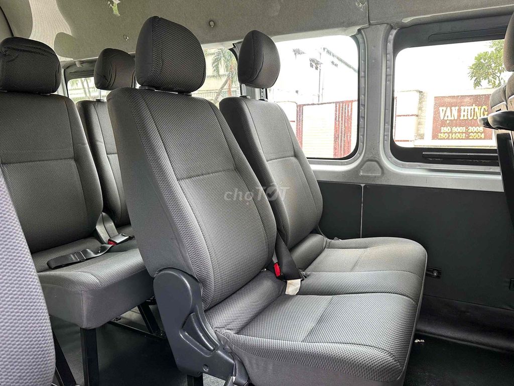 Toyota Hiace 2014 - 155000 km. Mua bán Ô tô tại Quận Bình Tân Tp Hồ Chí Minh được đăng bởi Xe Cũ Giá Tốt Bình Tân hình 7