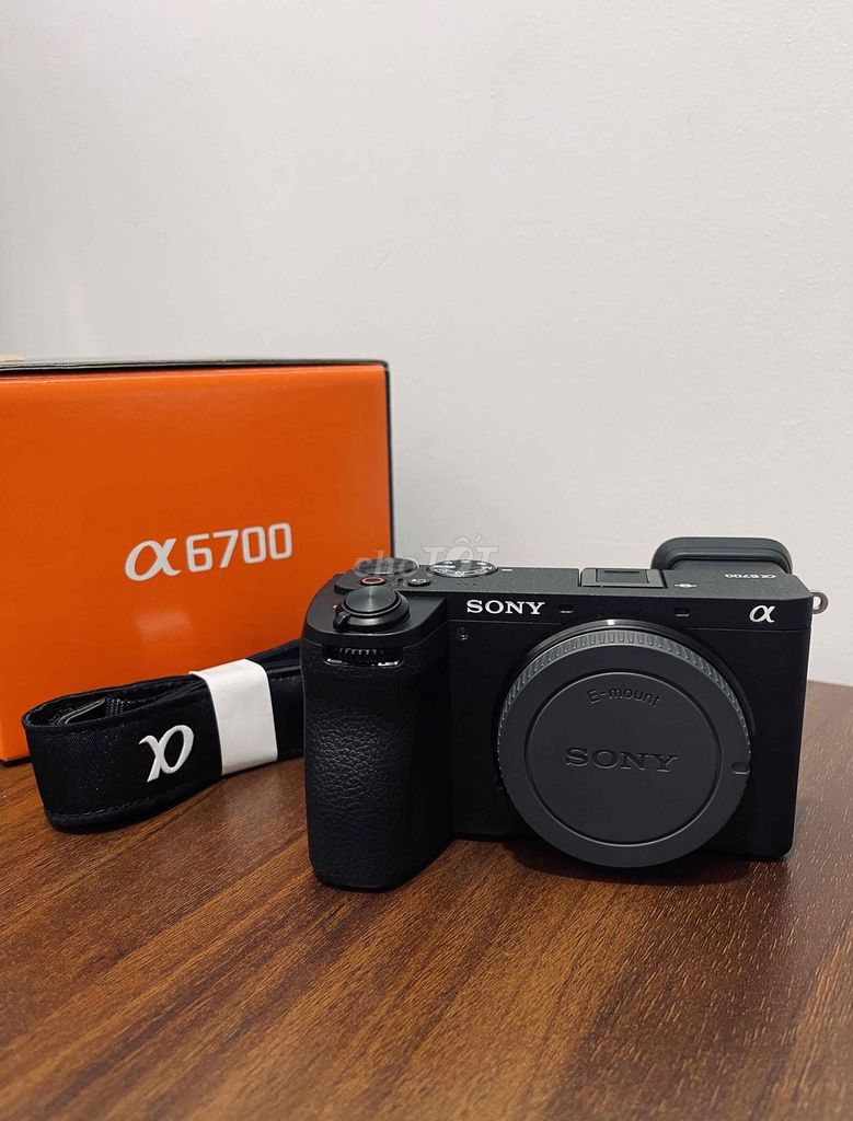 Sony A6700 Likenew (Bh mở rộng). Mua bán Máy ảnh, Máy quay tại Thành phố Thuận An Bình Dương được đăng bởi Trọng Nhân hình 1