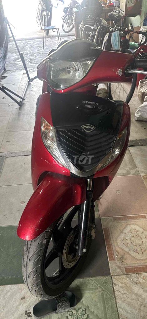 Bán xe Sh ý giá rẻ bèo nhèo. Mua bán Xe máy tại Quận Thanh Khê Đà Nẵng được đăng bởi ROSE hình 1