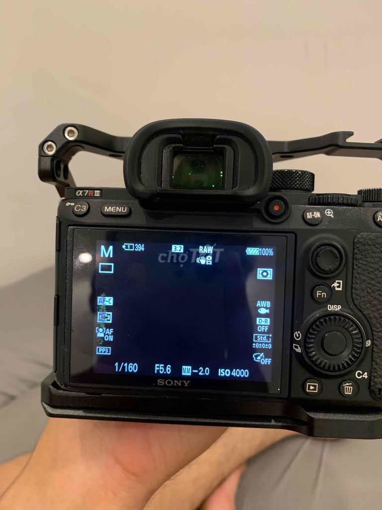 sony a7r3 sensor đẹp màn bị mực. Mua bán Máy ảnh, Máy quay tại Quận Ninh Kiều Cần Thơ được đăng bởi Tuan Tao hình 1