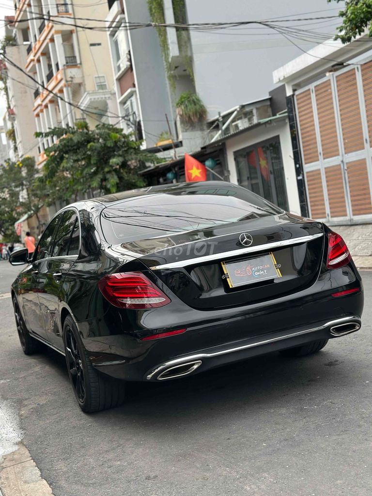 Mercedes  E200 - 106000 km Sx cuối 2017. Mua bán Ô tô tại Quận 7 Tp Hồ Chí Minh được đăng bởi Thông Sport  hình 13