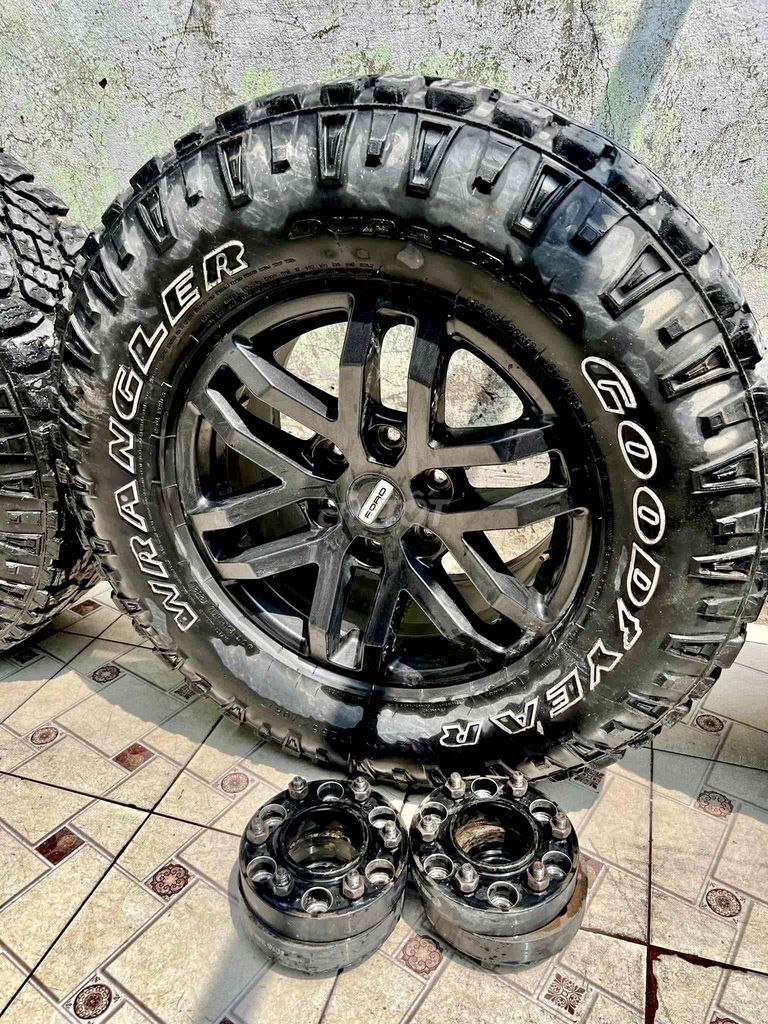 Mâm xe Ford  Raptor 17 inch, hợp kim, màu đen đẹp. Mua bán Phụ tùng xe tại Thành phố Thủ Đức Tp Hồ Chí Minh được đăng bởi Thọ hình 3