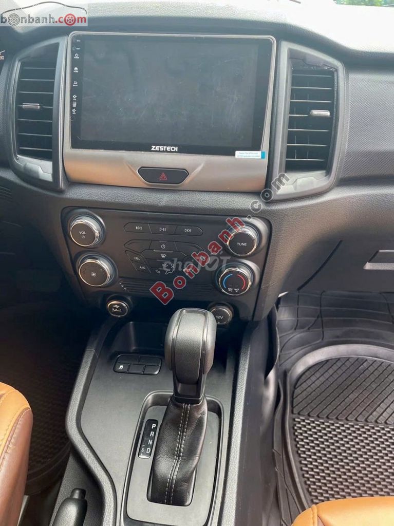 Ford Ranger XLS 2.2L 4x2 AT 2022 - 560 Triệu. Mua bán Ô tô tại Quận 12 Tp Hồ Chí Minh được đăng bởi Ngọc Trí Oto, mua giá cao, bán giá rẻ hình 6