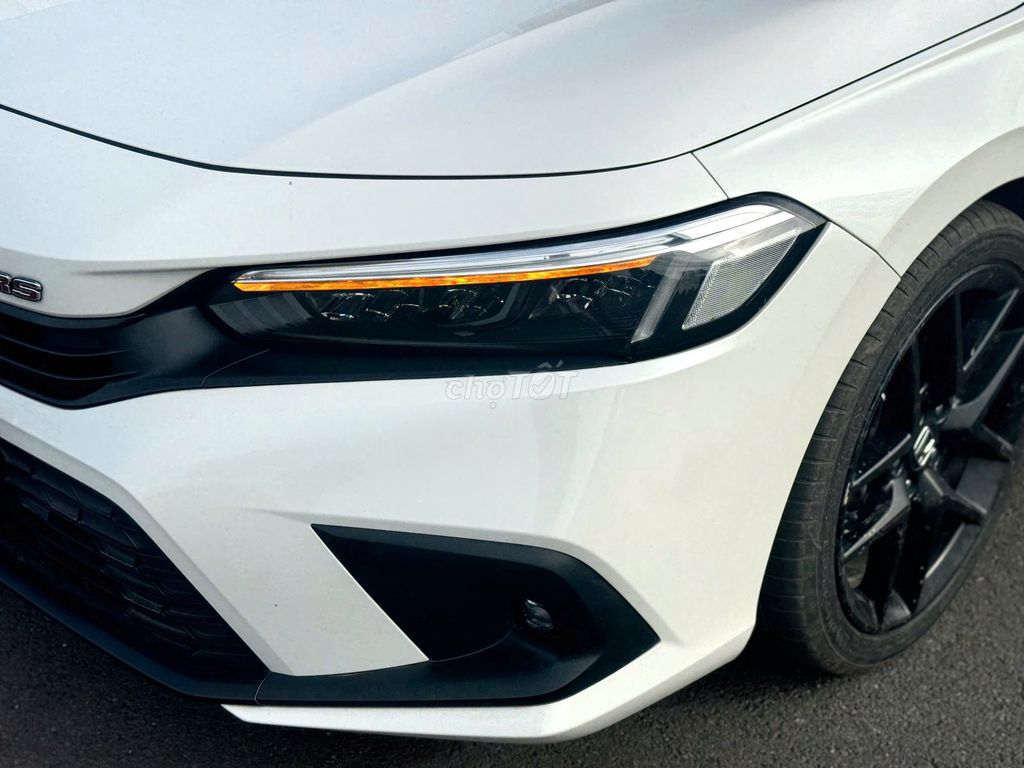 Honda Civic 2023 RS 1.5 AT - 32000 km. Mua bán Ô tô tại Thành phố Dĩ An Bình Dương được đăng bởi Siêu Thị Ô Tô Bình Dương  hình 2