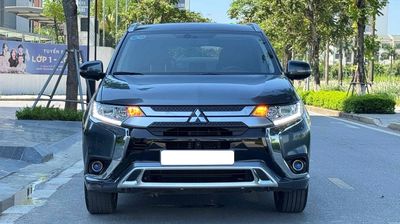 Mitsubishi Outlander CVT 2023 xe 7 chỗ cực chất