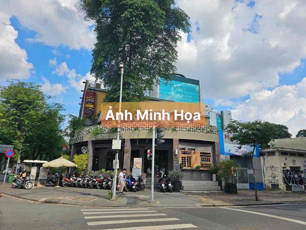 Cho Thuê Nhà Góc 2 Mặt Tiền Khu Bình Phú Quận 6 [ 10m x 20m ]