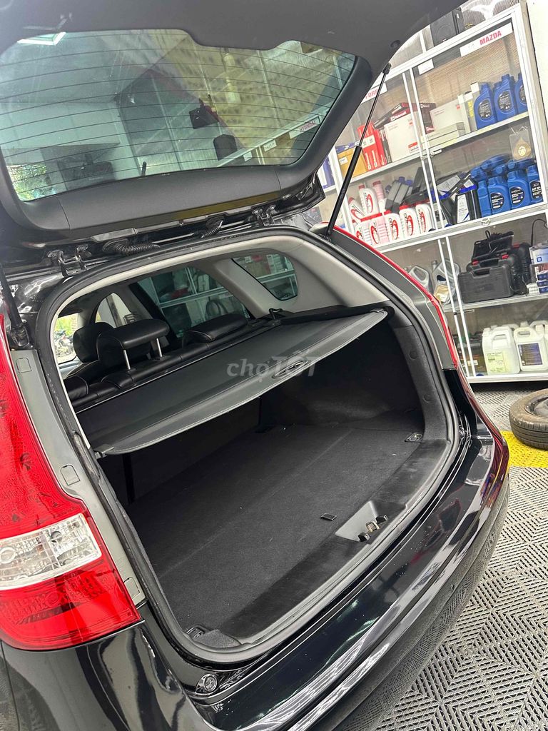 Hyundai i30 CW 2009 1.6 AT - 94000 km. Mua bán Ô tô tại Thành phố Tuy Hòa Phú Yên được đăng bởi Võ Ngọc Thiên hình 8