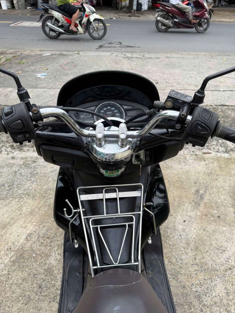 pcx 125cc. Mua bán Xe máy tại Quận Bình Tân Tp Hồ Chí Minh được đăng bởi Lạc Giữa Chợ hình 7