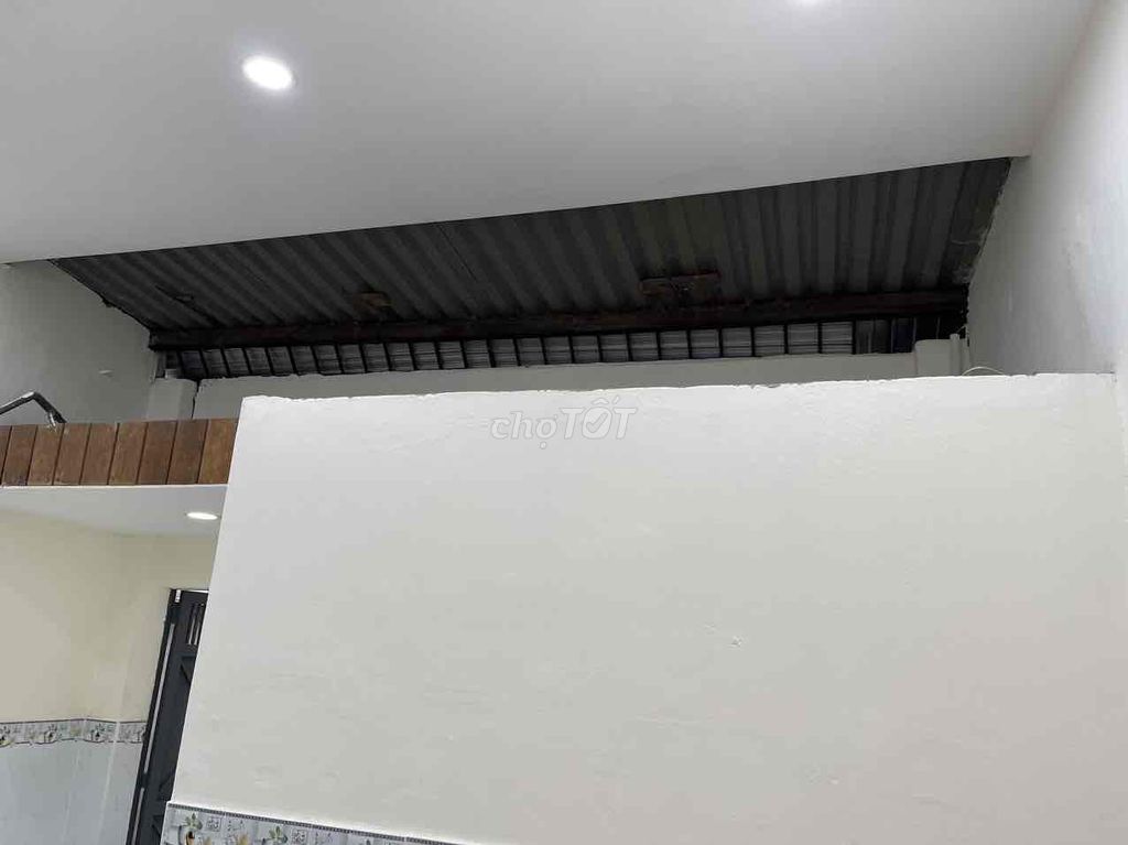 Nhà bán hẻm xe hơi khu Phạm Hùng P4 Q8  - Diện tích : 4m x 18m ... Sổ