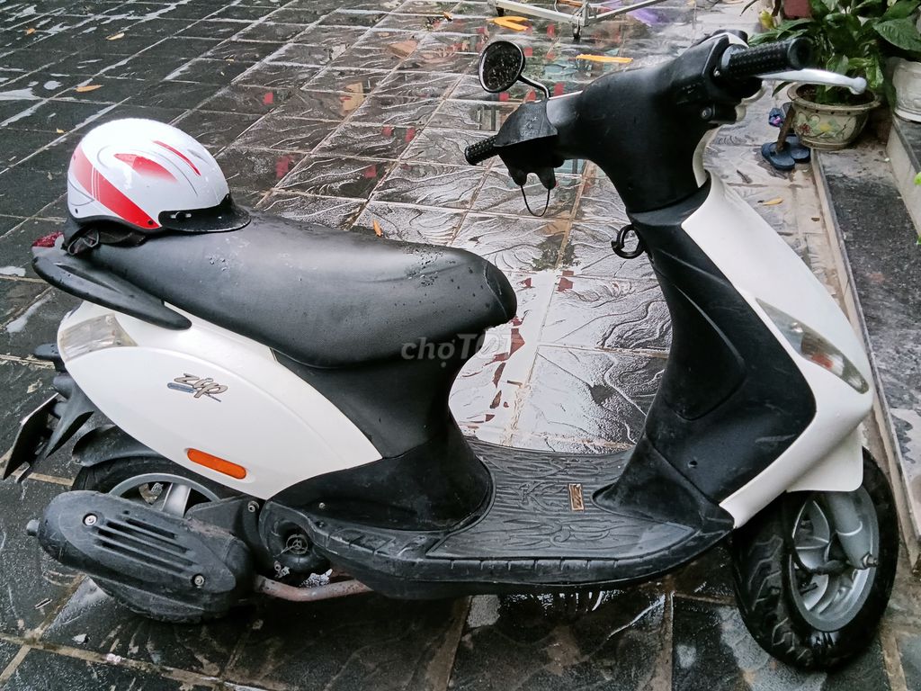 Zip Việt, 100cc, B29, chính chủ, còn mới 95%. Mua bán Xe máy tại Quận Thanh Xuân Hà Nội được đăng bởi Ngân hàng Vietcombank hình 2