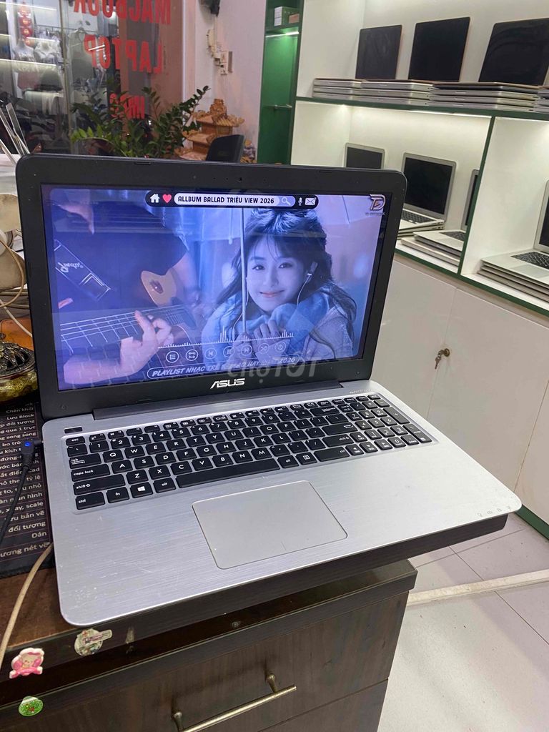 Asus X556 i5 6200u 15.6 inch 8GB/500GB. Mua bán Laptop tại Quận Hoàng Mai Hà Nội được đăng bởi Mac98 hình 1