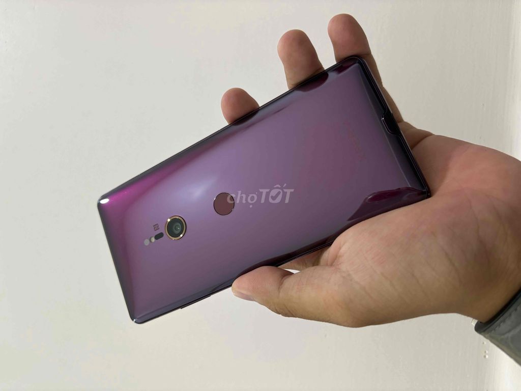 Sony Xz3 zin đẹp 98% snap 845 sạc 18w có NFC