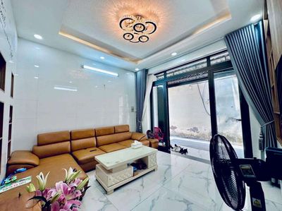 Bán Nhà,  quang trung Gò vấp ,Ngang 4M- 50M ,Giá : 4.5Tỷ
