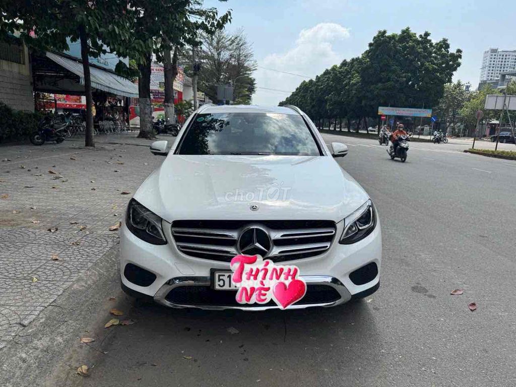Mercedes Benz GLC Class 2019 - 9 km. Mua bán Ô tô tại Quận Bình Tân Tp Hồ Chí Minh được đăng bởi cọp tâm hình 3