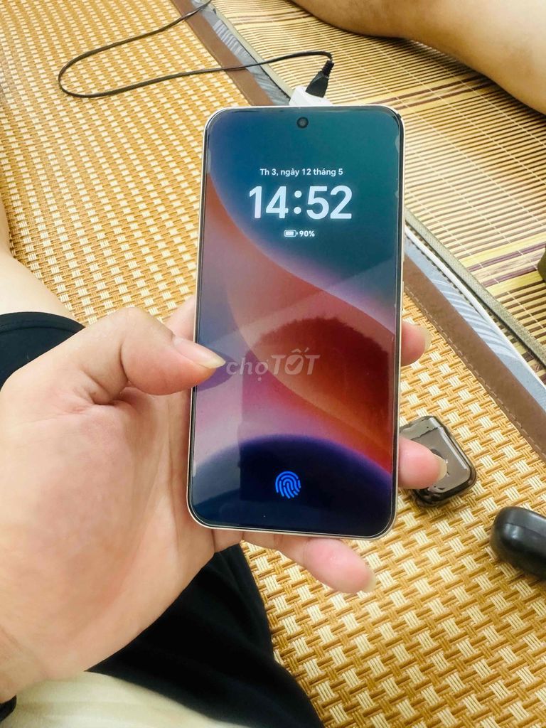 Honor 400 256GB Vàng. Mua bán Điện thoại tại Quận Bắc Từ Liêm Hà Nội được đăng bởi Tên chưa cung cấp hình 1