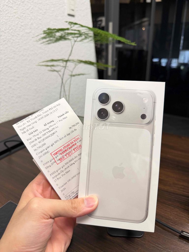 iPhone 17 Pro Max 256GB Bạc Nguyên Seal. Mua bán Điện thoại tại Quận Hải Châu Đà Nẵng được đăng bởi Huỳnh Duy hình 1