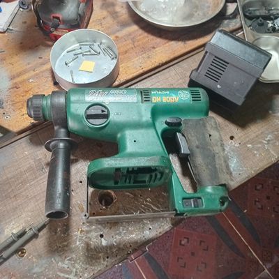 Máy khoan bê tông hitachi 24v. Mua bán Đồ chuyên dụng, Giống nuôi trồng tại Thành phố Thuận An Bình Dương được đăng bởi Phạm Đăng