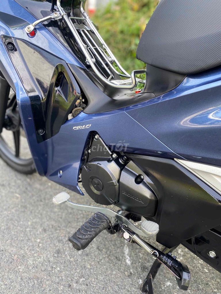 Honda Future 2023 Bánh mâm Xanh đen 4500 km. Mua bán Xe máy tại Huyện Củ Chi Tp Hồ Chí Minh được đăng bởi HuỳnhLâm Bổn hình 3