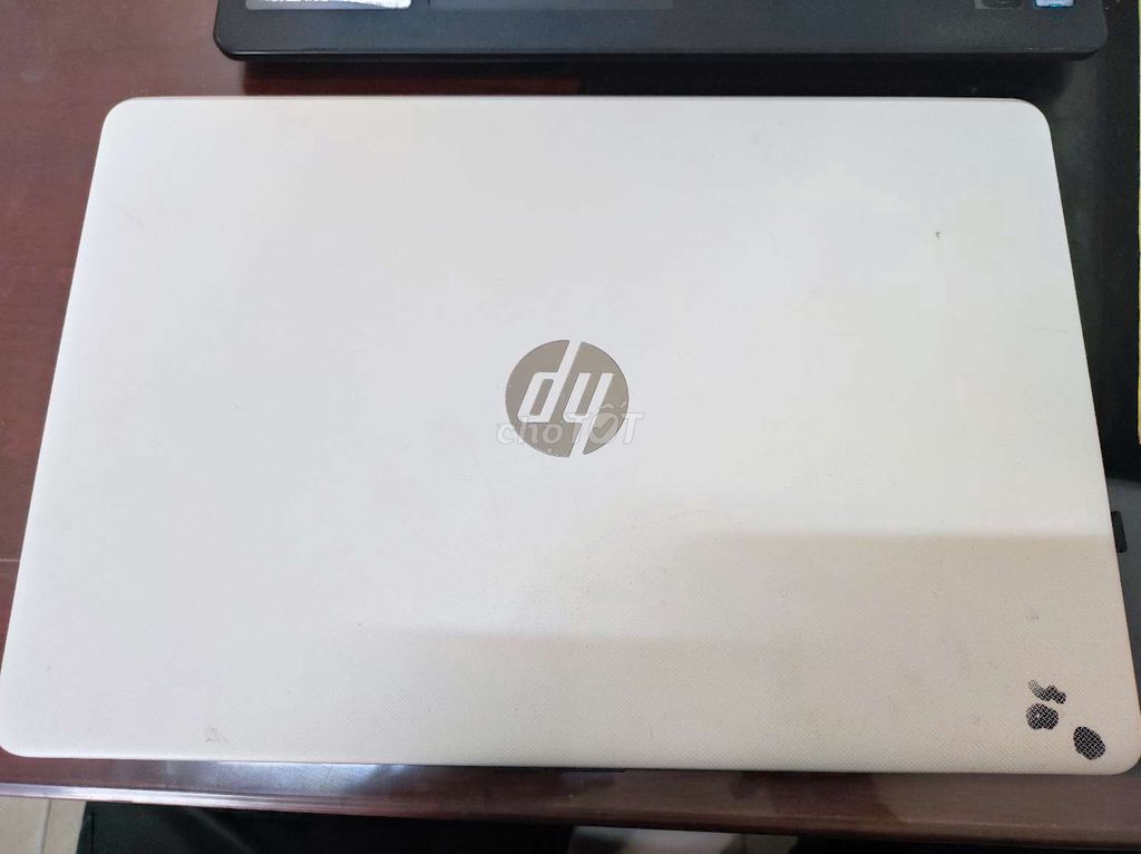 HP Máy tính xách tay màu Trắng. Mua bán Laptop tại Huyện Quảng Xương Thanh Hóa được đăng bởi Phạm Hữu Hùng hình 1