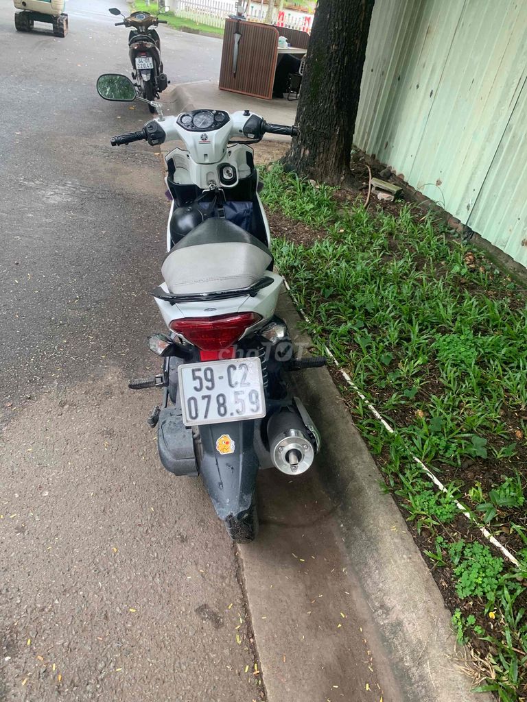xe yamaha novou. Mua bán Xe máy tại Thành phố Thủ Đức Tp Hồ Chí Minh được đăng bởi Nguyễn giang hình 4