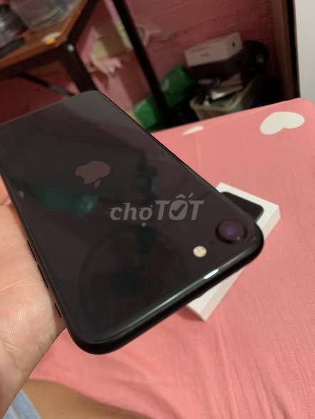 Apple iPhone SE 2020 128GB Đen. Mua bán Điện thoại tại Quận 1 Tp Hồ Chí Minh được đăng bởi Hội Đồ Điện Tử hình 1