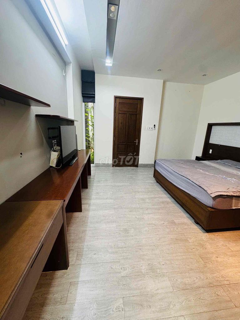 Rent · 2 bd · 90 м² · Quận Ngũ Hành Sơn, ул. Đường Nguyễn Hữu Hào