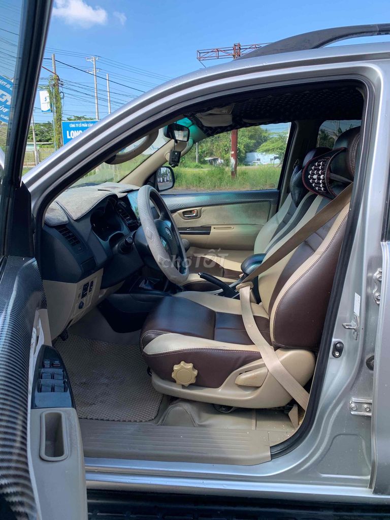 Toyota Fortuner 2016 2.5G - 180000 km. Mua bán Ô tô tại Quận Bình Thuỷ Cần Thơ được đăng bởi Hiếu Nghĩa Cần Thơ hình 6