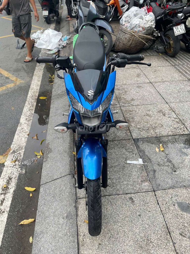 Suzuki Satria 2020 mới 90% Bstp chính chủ. Mua bán Xe máy tại Quận Tân Phú Tp Hồ Chí Minh được đăng bởi Tuanduy hình 4