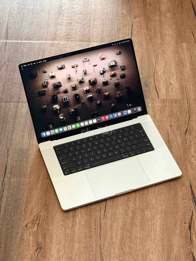 Macbook Pro M3 PRO 16' 36GB/512GB Silver Pin 94%. Mua bán Laptop tại Quận 10 Tp Hồ Chí Minh được đăng bởi ThinhMac 2HAND hình 1