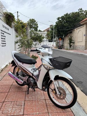 Bán Fu X dọn Fu Neo leng keng. Mua bán Xe máy tại Thành phố Vũng Tàu Bà Rịa - Vũng Tàu được đăng bởi Long