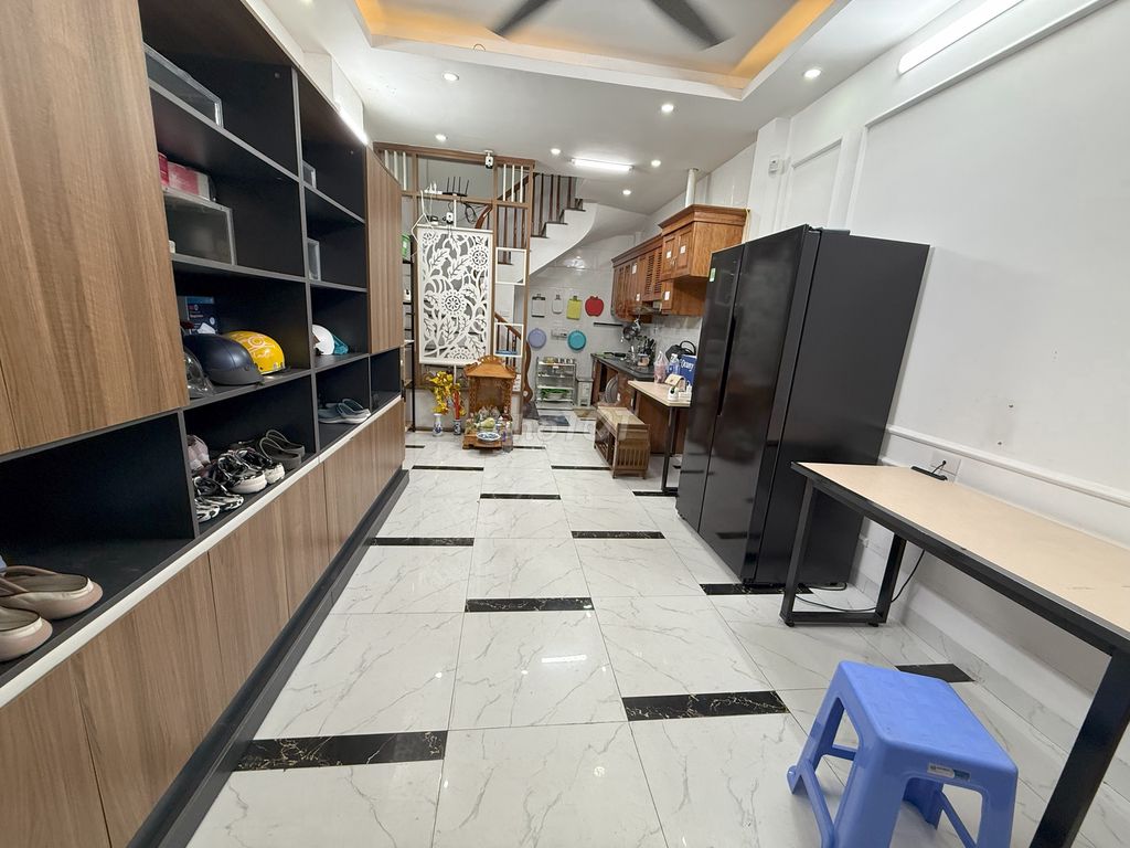 Chính chủ bán nhà số 63 ngõ 228 Tam Trinh, gara ô tô tầng 1, 30m2 x 5T. Mua bán nhà ở tại Quận Hoàng Mai Hà Nội được đăng bởi Trang Dương hình 4